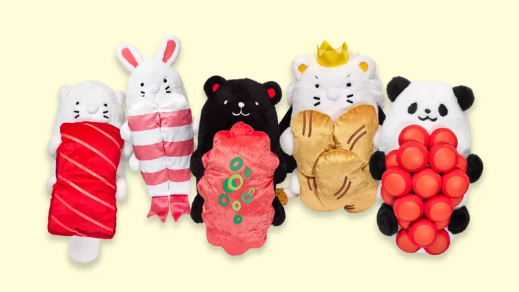 萌抱壽司45cm娃娃。業者提供