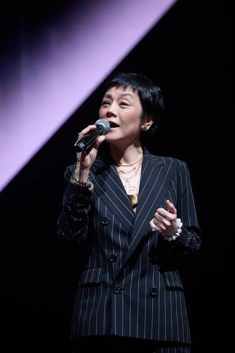 金馬影后張艾嘉為演唱會擔任引言人。上引娛樂提供