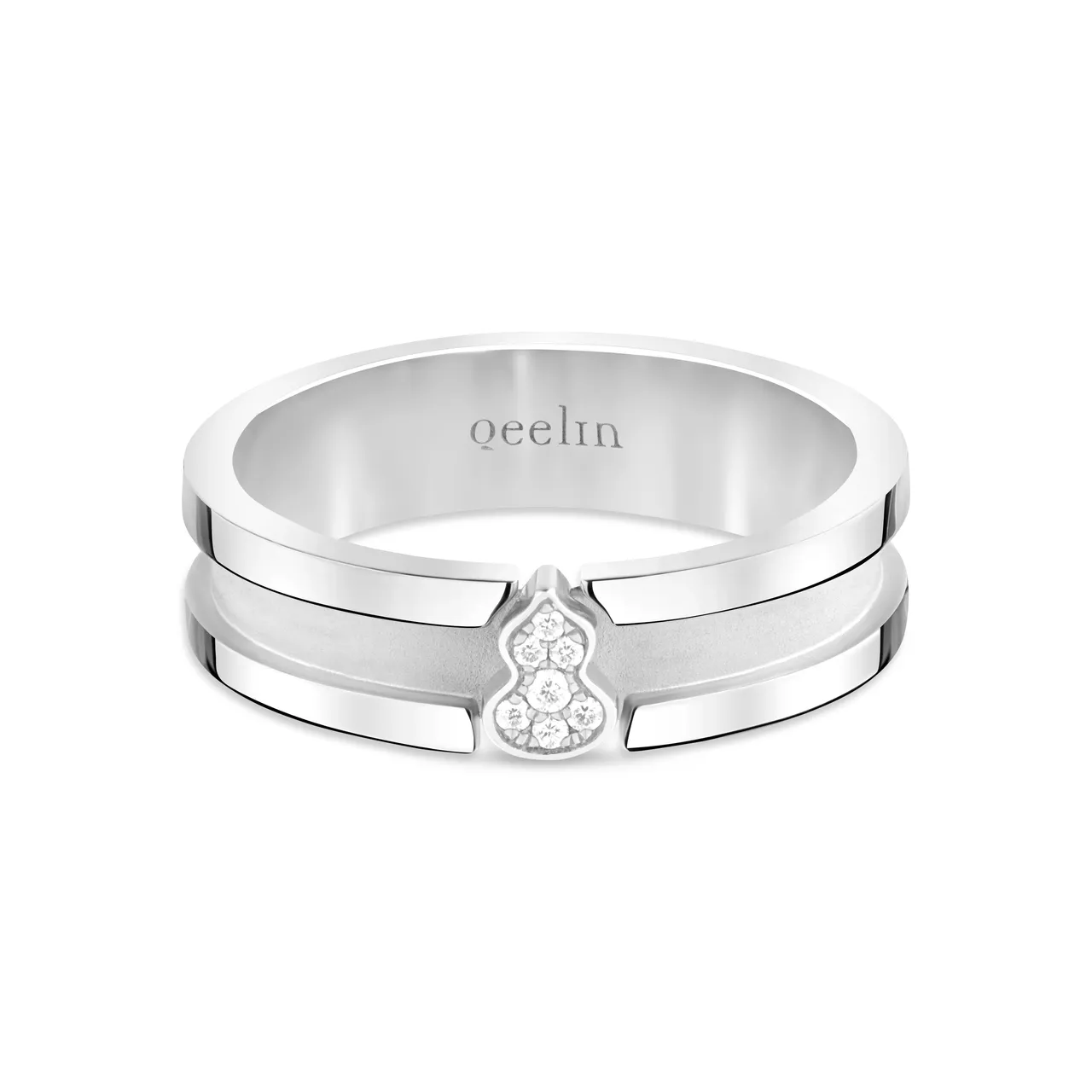 Qeelin Wulu Eternity 18K白金鑲鑽戒指（5mm），9萬1000元。品牌提供