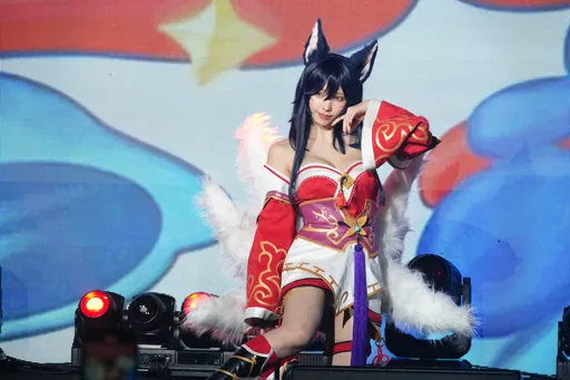 Enako帶阿璃尾巴引爆人氣！想吃滷肉飯　1小時後圓夢