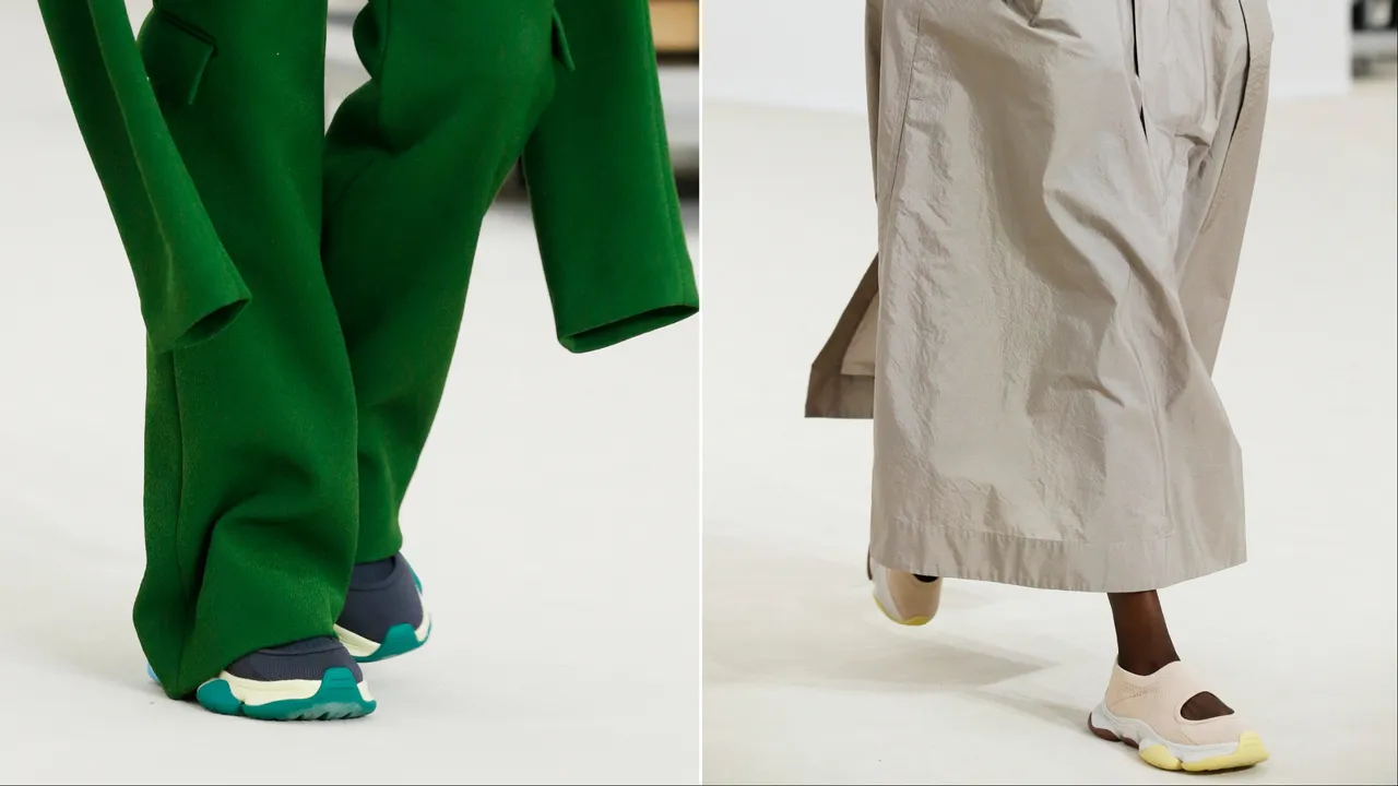 秀場模特搭配「Karst Finch」，踩出自由無拘束的風格。品牌提供