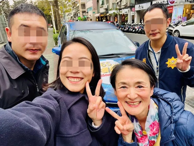 資深藝人譚艾珍曾受鄭詠心協助，聞噩耗心痛直呼：「阿嬤還在等著要喝她的喜酒啊！」翻攝譚艾珍臉書