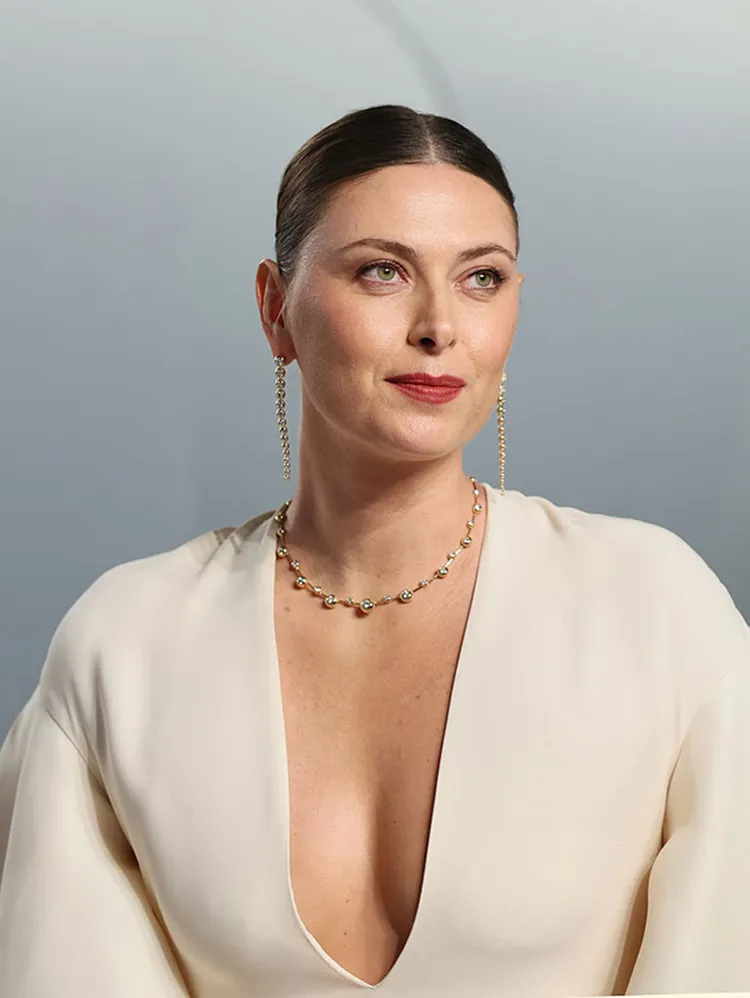 前世界網球球后莎拉波娃演繹Hearts On Fire全新DREAM系列作品。品牌提供