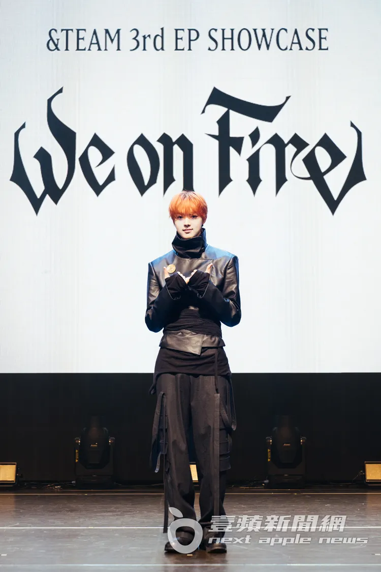 EJ染了一頭橘髮，跟他的代表符號橘子很像。 YX LABELS提供