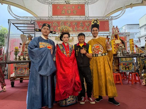 草爺國二遇「看不到的形體」　曝吃不好、睡不好被神明救一命