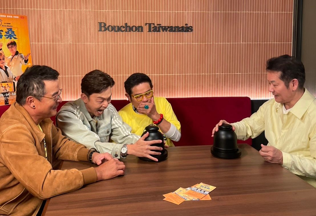 李銘順被封「最雷隊友」 惹李國煌拿起軟棒作勢狂打