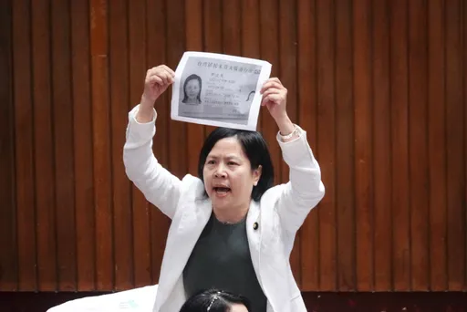 開除李貞秀時機古怪？林俊憲：中共若可以控制國民黨必踢開民眾黨