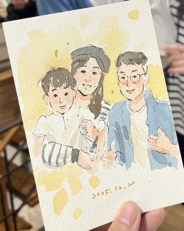 專屬手繪肖像作品。似顏繪藝術家@penny246_drawing提供