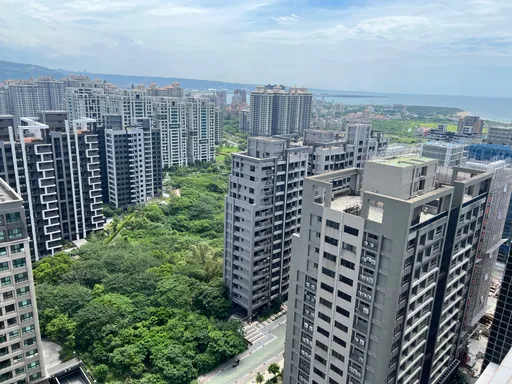 淡江大橋完工拱房價　淡水均價站上3字頭八里飆漲逾4成