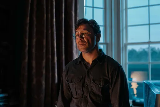 艾美獎視帝綁架問題少年　囚禁展開「乖孩子教育實驗」