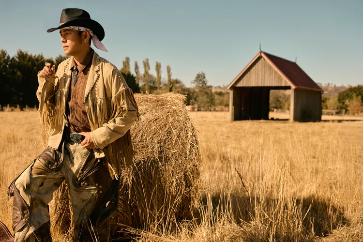 周杰倫將墨爾本午後微風、穀倉與農場景致交織於MV中。杰威爾提供