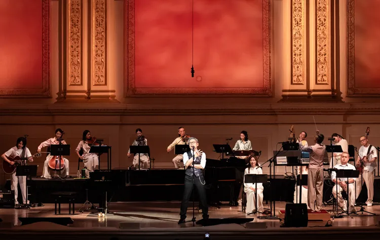 受場地限制，羅大佑稱紐約專場是巡演以來最艱鉅的一役。大右音樂提供