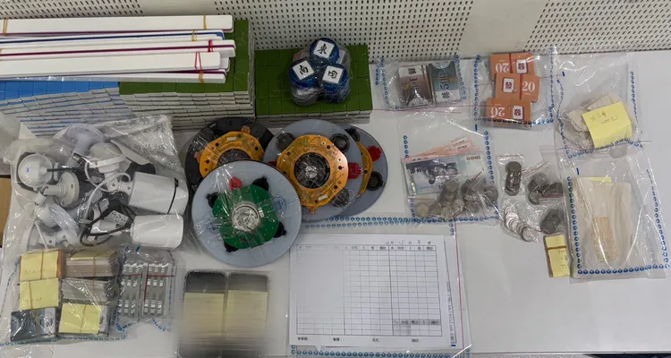 警方查獲相關證物。翻攝畫面