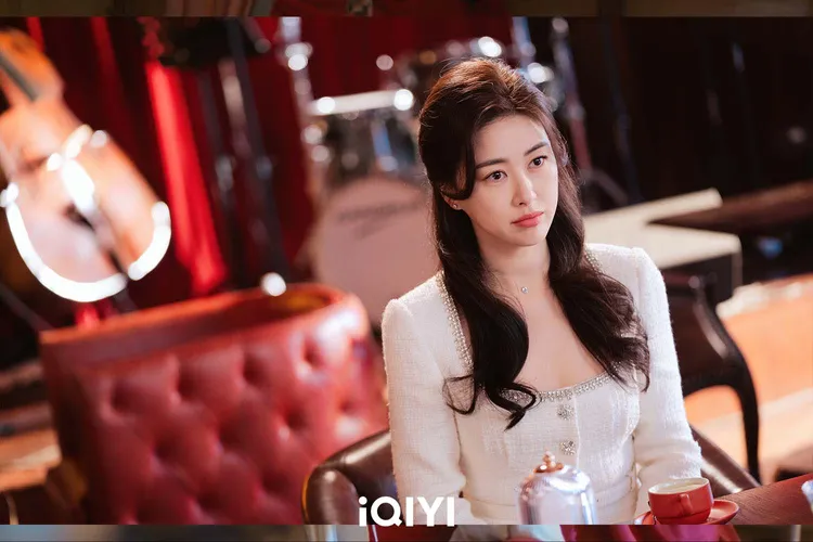 朱珠飾許蜜語。愛奇藝國際版提供