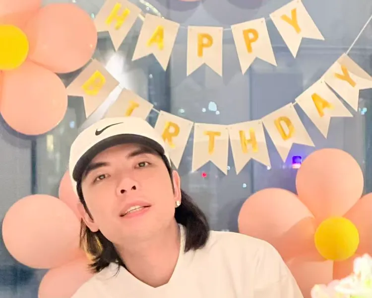 蕭敬騰日前慶祝39歲生日。