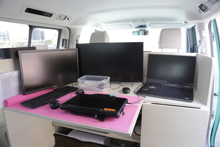 童綜合醫療團行動指揮車有效提供隨時救護。童醫院提供