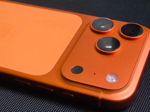 iPhone 17 Pro傳背面玻璃翹起案例　原因掀熱議