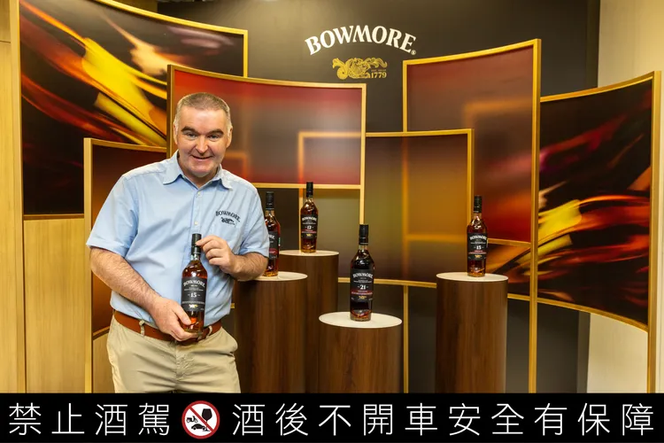 波摩風味掌舵者-酒廠經理David Turner首度來台，擁有逾30年製酒經驗，揭開酒廠最核心的風味之源，分享如何以時間淬鍊經典風味。業者提供