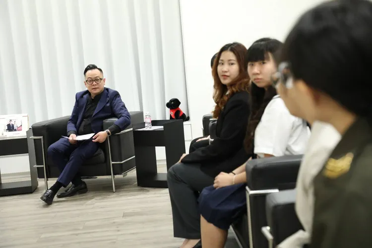 童子瑋提出活化空屋四大方向，邀請青年回鄉築夢。翻攝照片