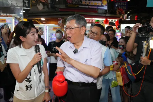 柯文哲逢甲夜市被噴辣椒水　黃國昌曝盧秀燕有關心：停止仇恨暴力