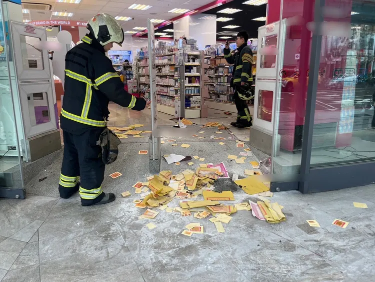 消防局到場時火勢已撲滅。翻攝畫面