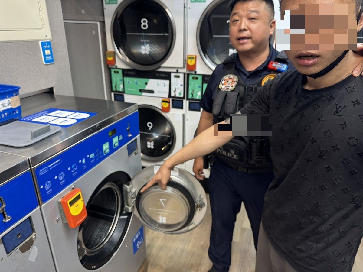 2男見警就怪怪的!1個衝進洗衣店1個鑽車內 原來身攜「這東西」