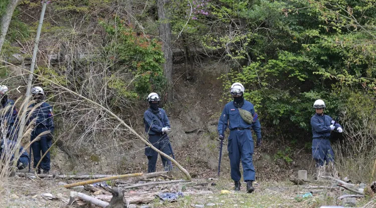 當地鄉民表示，遺體發現地非常偏僻，不可能是男童自己走失。路透社