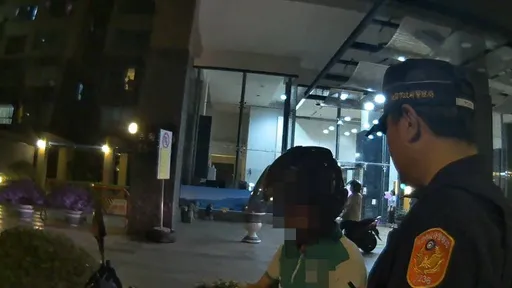 外送員堅持「先錢後貨」！街頭失控嗆聲　桃警強勢制止勸離