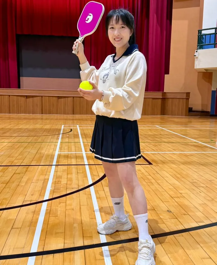 山田摩衣2年前曾近距離接觸日本首相高市早苗，流利的日文自我介紹，讓高市對台灣的議員素質留下良好印象。翻攝自IG