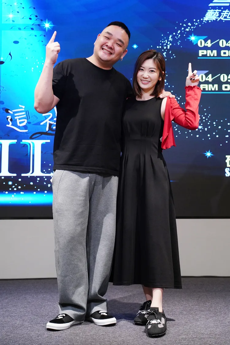 林道遠（左）和太太靜香建立美滿家庭。藝起發光、蒙福教會提供