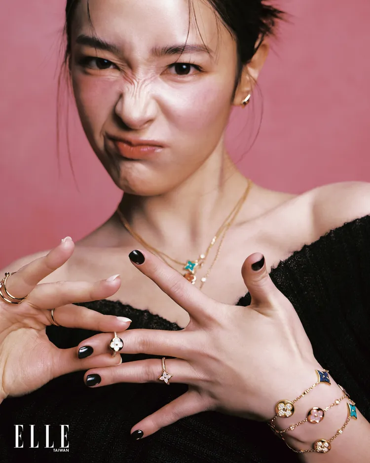 王淨拍攝《ELLE》封面。《ELLE》國際中文版提供