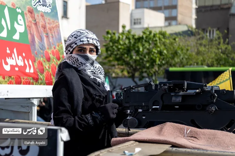 伊朗美少女戰士表示，她們都是自願參加的。翻攝X@FarsNewsAgency