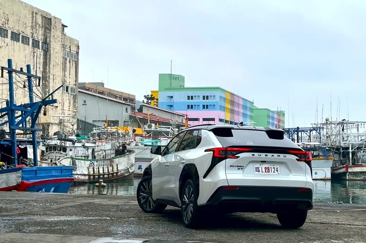 外觀設計延續既有輪廓架構，但透過細節調整強化科技與都會感。周奕豪攝