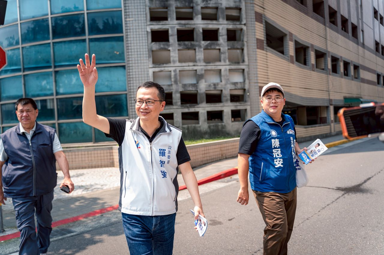 4個月147萬步走遍港湖!羅智強陪陳冠安走「最後一哩路」
