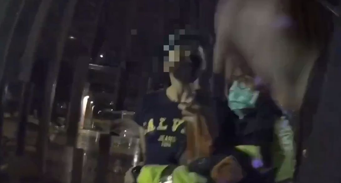 淡水42歲女租高級社區沒付錢 還搧人巴掌!警發現竟是詐欺通緝犯