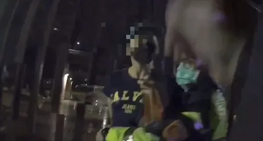 淡水42歲女租高級社區沒付錢　還搧人巴掌！警發現竟是詐欺通緝犯　