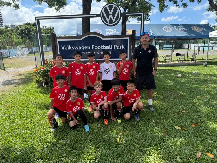 煥新後的福斯汽車足球運動場可大幅提升使用率與穩定性。業者提供