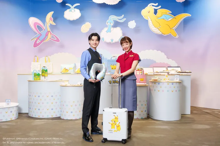 航「皮卡丘彩繪機CI2」聯名周邊商品於4月初陸續開賣。華航提供