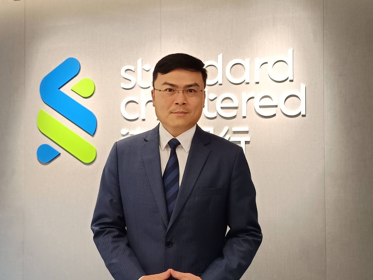 美伊戰爭金價慘跌還能買?渣打逆勢上調目標價至5750美元