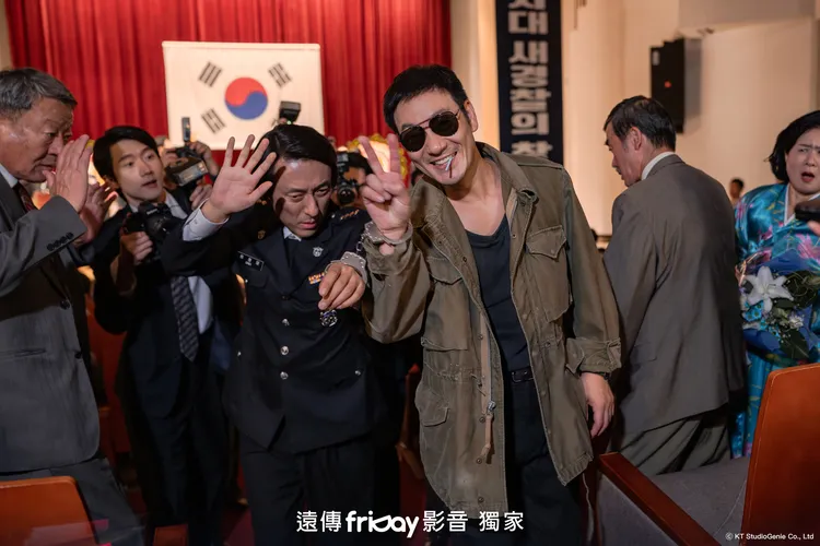 朴海秀飾演熱血刑警。friDay影音提供