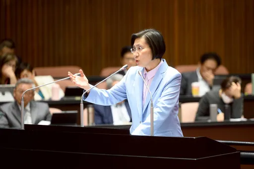 提倡AI交通流控及遠距醫療　徐欣瑩：要讓民眾有感