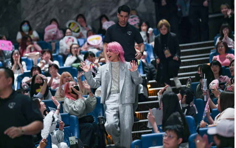 佐久間大介來台會粉絲，大讚台灣粉絲熱情。天馬行空提供