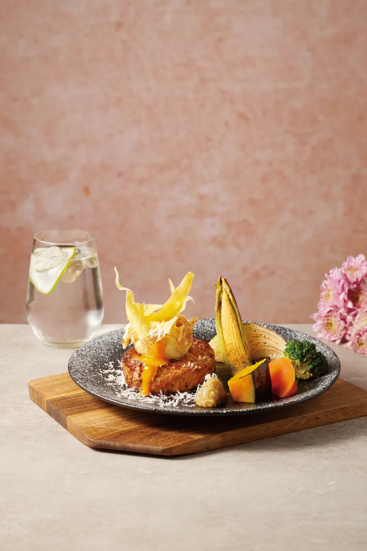 半熟炸彈雪山菲力。業者提供