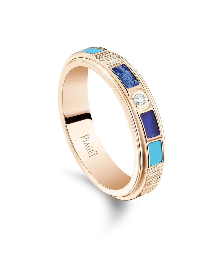 Possession Vibrant Palace系列18K玫瑰金彩色寶石鑽石戒指。品牌提供