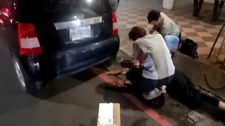 警方拘捕販毒集團。翻攝畫面