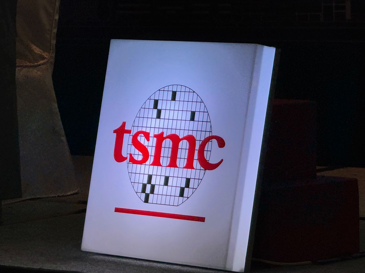 台積電法說會前瞻|專家揭4大觀察面向 2奈米、先進封裝產能成關鍵