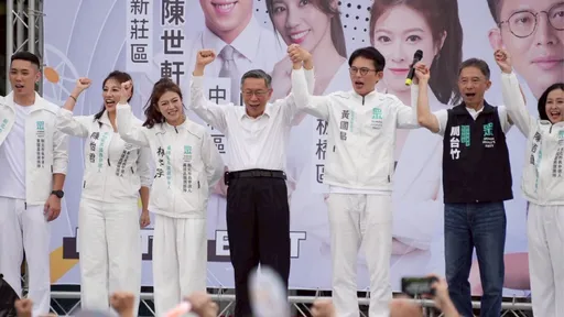 柯文哲涉貪重判　站台黃國昌「他一定會遵守財政紀律」