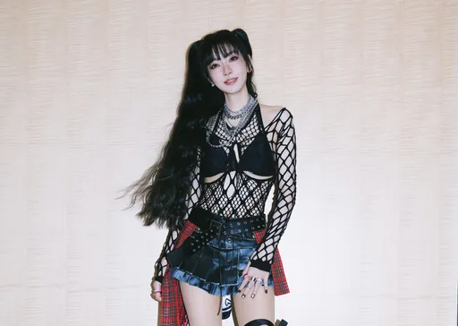 謝金燕51歲了美到不科學　狂推電音版《大悲咒》！清明節超渡眾生