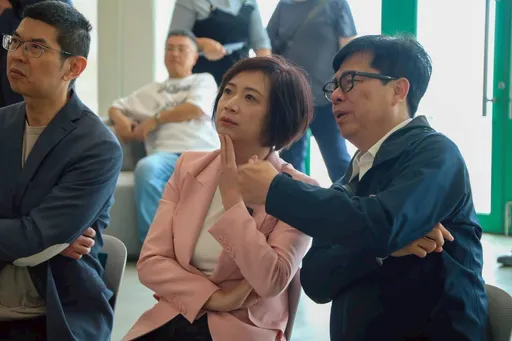 借鏡香蕉碼頭轉型新創基地經驗！立委何欣純偕台中市議員參訪高雄市政