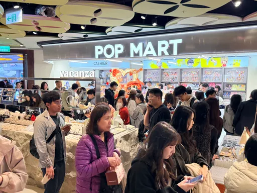 泡泡瑪特退燒？台北東區撤櫃「不到一週」　百貨曝這2家暫代